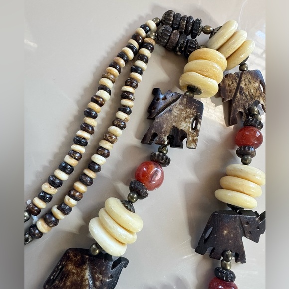 Vintage Tribal Ethnic Bone Beaded Necklace with Elephant Charms - Picture 6 of 8